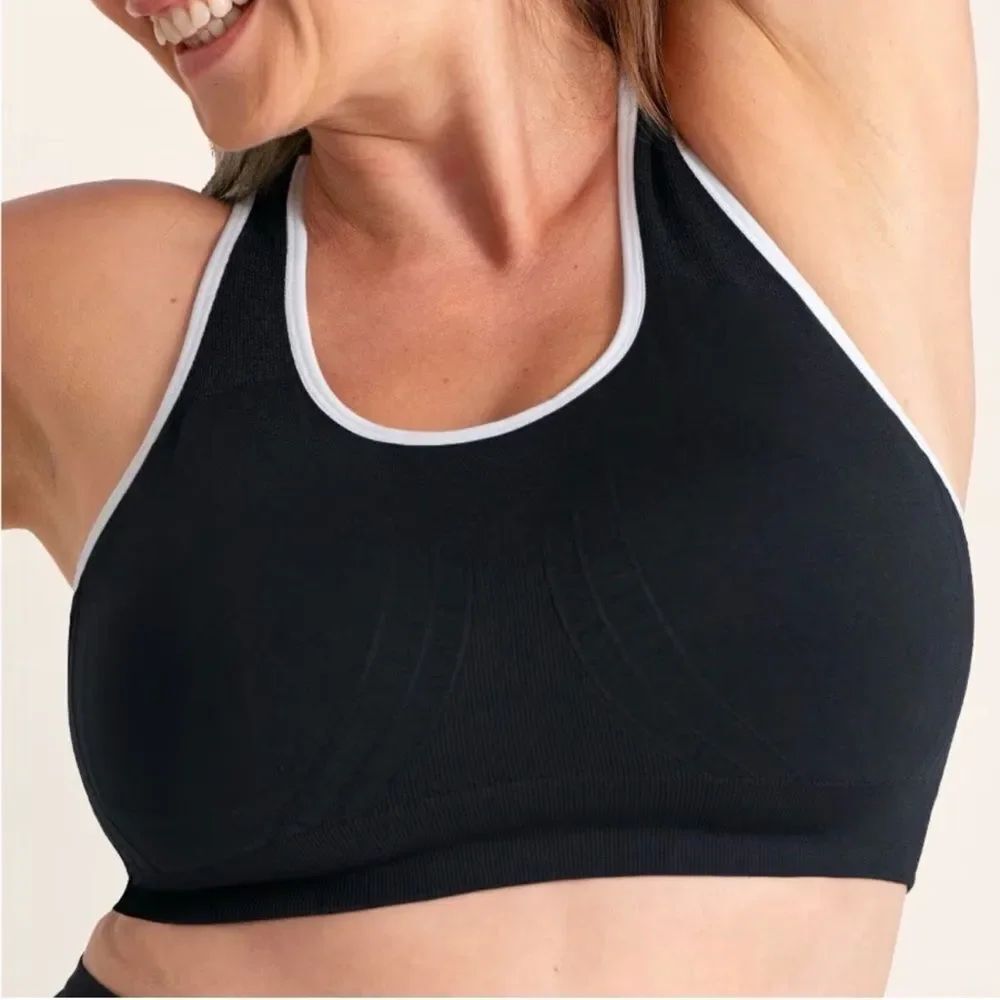 Truekind Seamless Racerback Sports Bra nwt